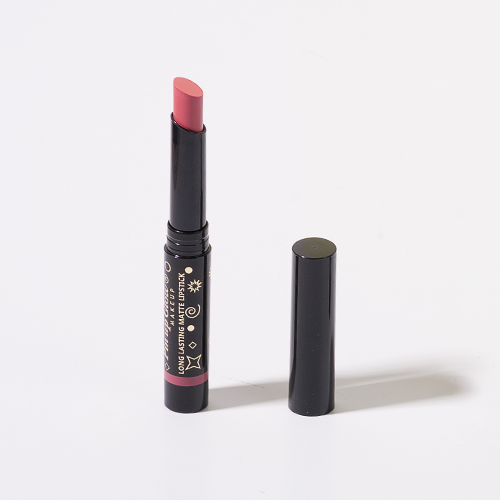 Labial semi matte de larga duración